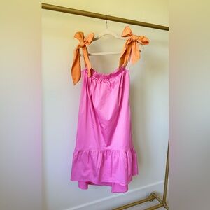 Prettiest mididress pink and orange color comfortable, like new, not defects